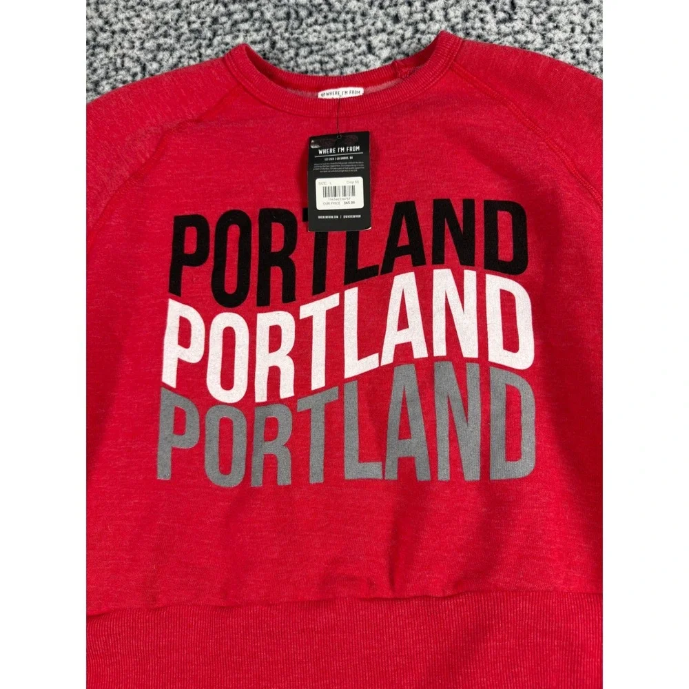 WHERE IM FROM Portland Cropped Red Sweatshirt Women's Size L Long Sleeve NWT‎ - Picture 2 of 6